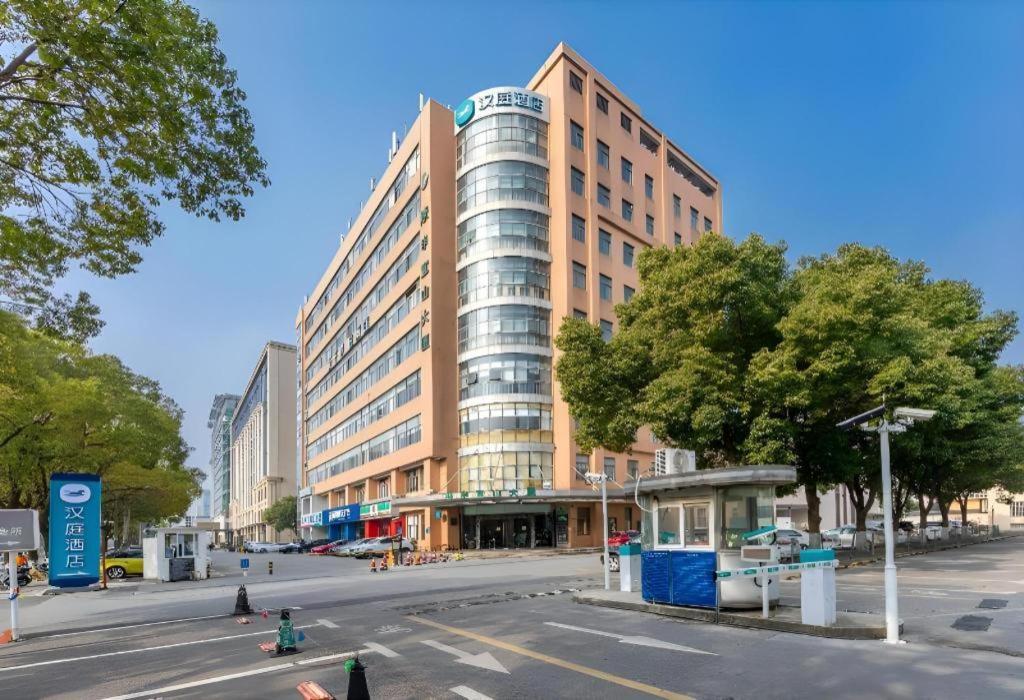 Hanting Hotel Shanghai Caohejing Yishan Road Exteriör bild