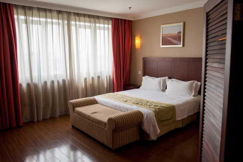 Hanting Hotel Shanghai Caohejing Yishan Road Exteriör bild